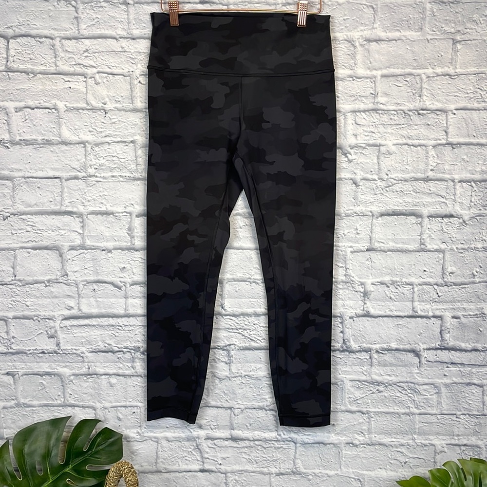 lululemon black camo wunder under NWT